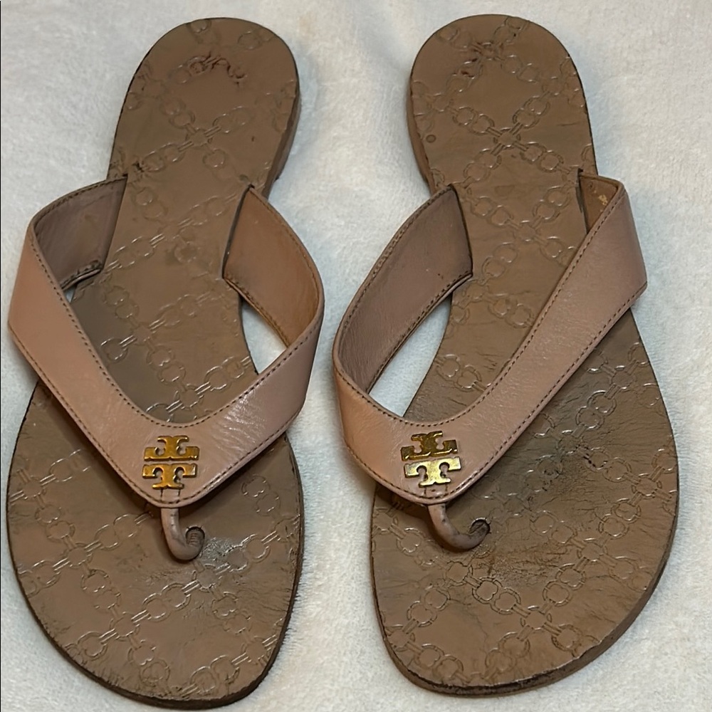 Tory Burch Pink and Gold Sandals with Signature Logo ZIZE 8.5